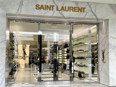 st. laurent|st laurent store directory.